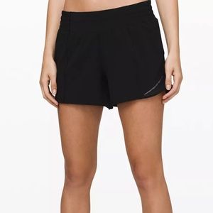 Lululemon Hotty Hot Short